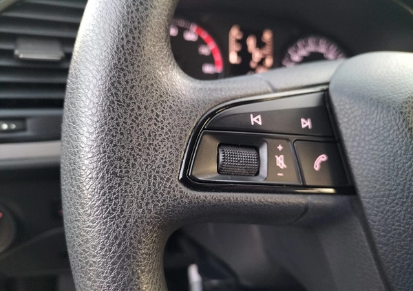 Seat Leon cena 28900 przebieg: 167000, rok produkcji 2013 z Rawicz małe 407